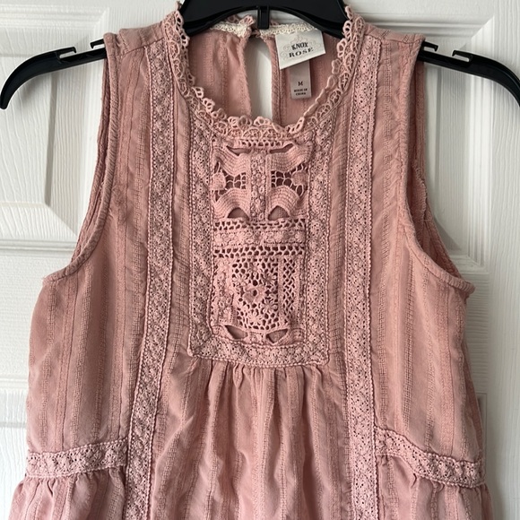 Tops - Knox Rose Pink Lace Tank